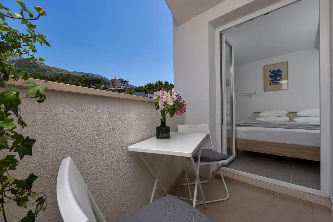 Apartments No 18 Tucepi Bagian luar foto