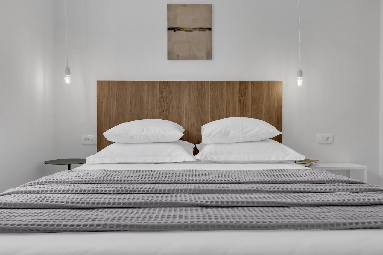 Apartments No 18 Tucepi Bagian luar foto