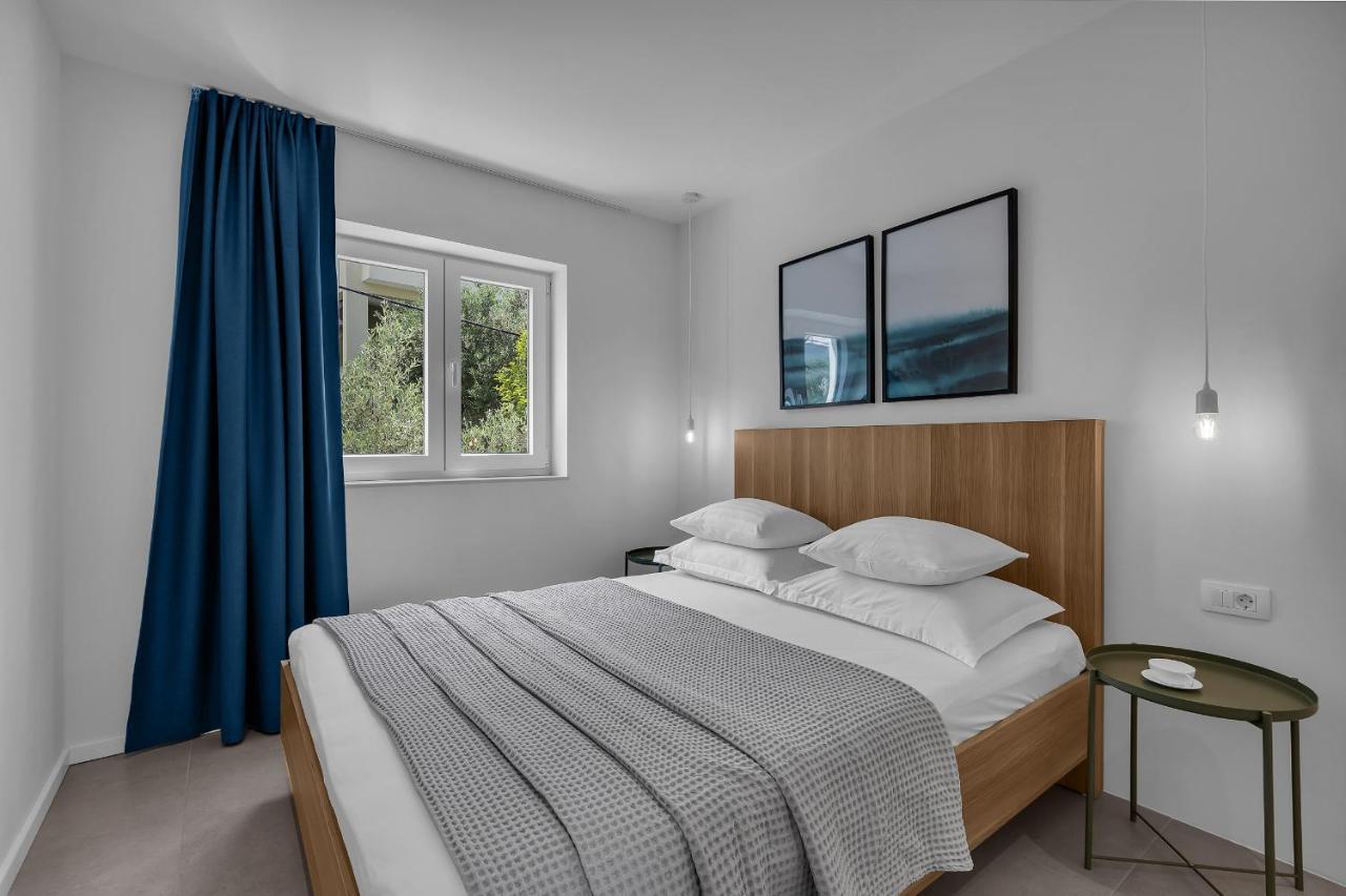 Apartments No 18 Tucepi Bagian luar foto