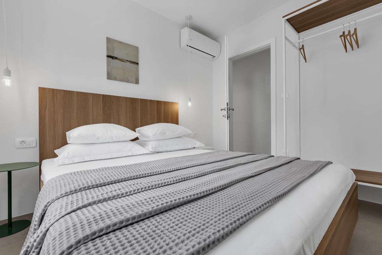 Apartments No 18 Tucepi Bagian luar foto